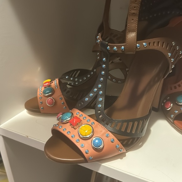 Gucci Heels,Brand new - Picture 3 of 5